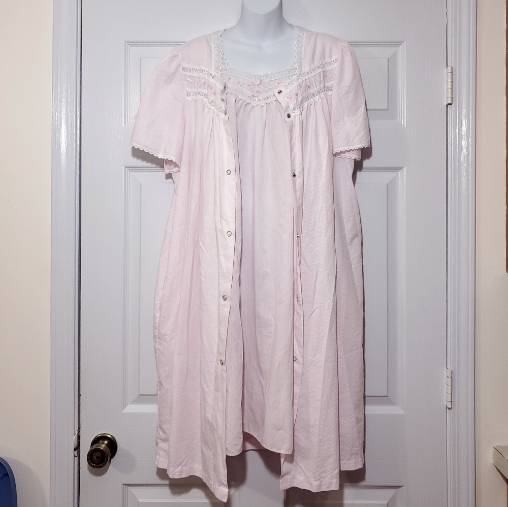 VINTAGE Lorraine peignoir set